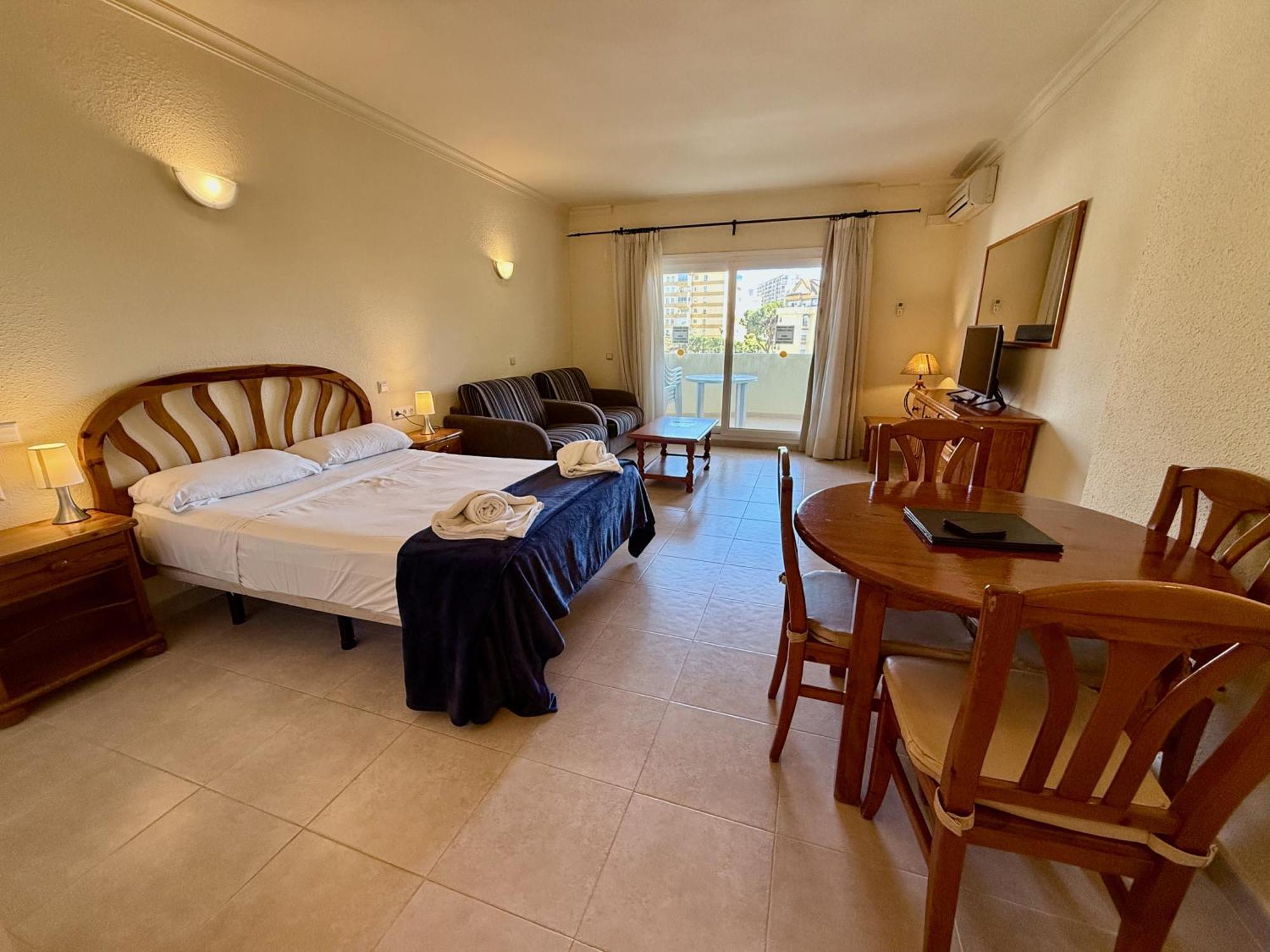 Kingfisher Apartments Benal Beach Benalmádena Dış mekan fotoğraf