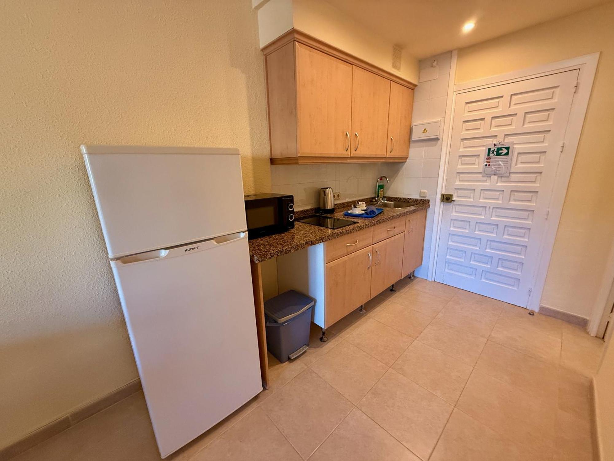 Kingfisher Apartments Benal Beach Benalmádena Dış mekan fotoğraf